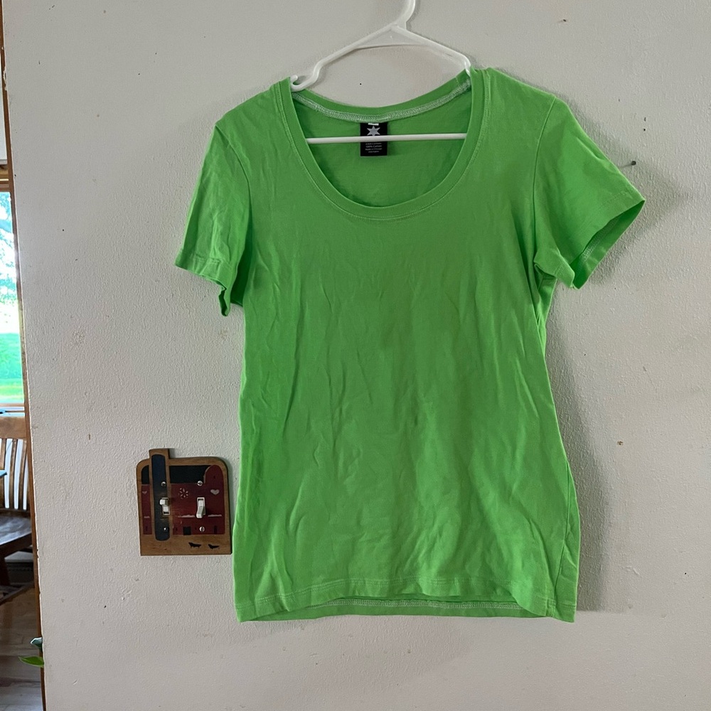 Dearborn Denim women’s green t-shirt size Small